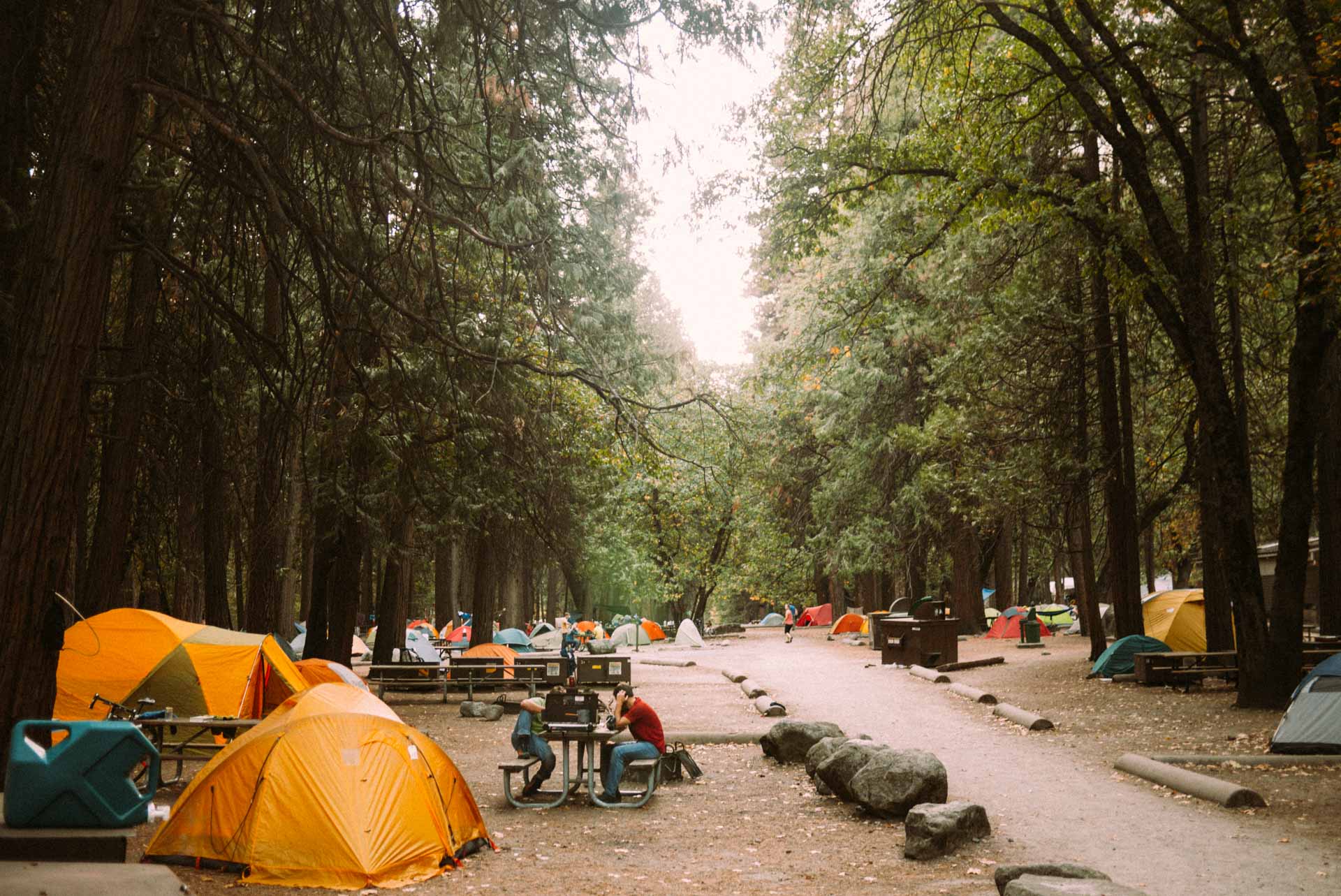 yosemite-tents-camping-c-4-yosemite-valley